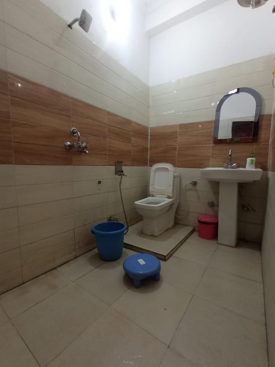Siddhi Vinayak Hotel And Banquet Bhīm Tāl エクステリア 写真