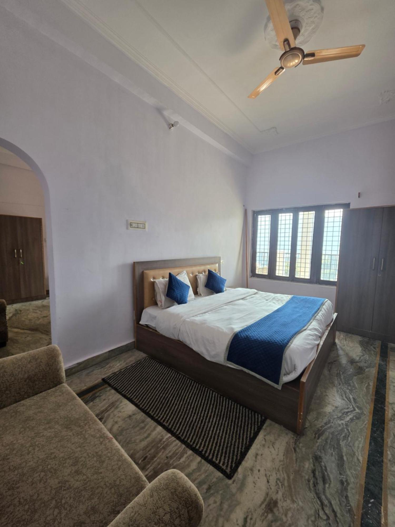 Siddhi Vinayak Hotel And Banquet Bhīm Tāl エクステリア 写真