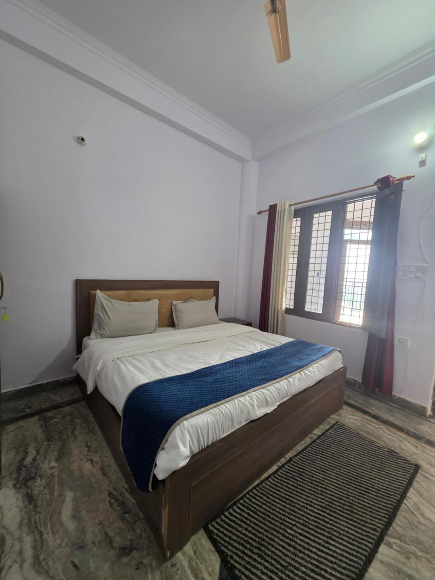 Siddhi Vinayak Hotel And Banquet Bhīm Tāl エクステリア 写真