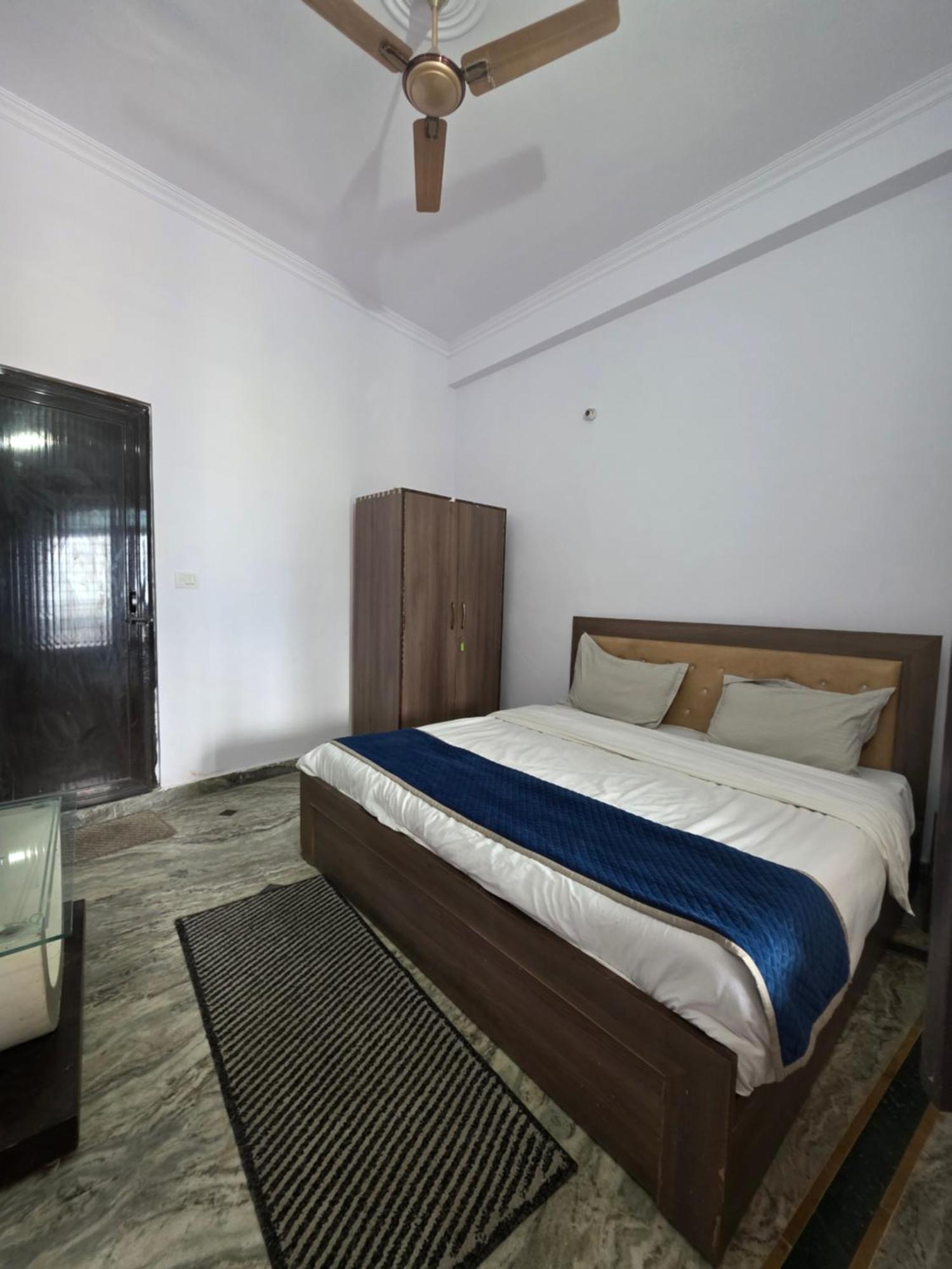 Siddhi Vinayak Hotel And Banquet Bhīm Tāl エクステリア 写真